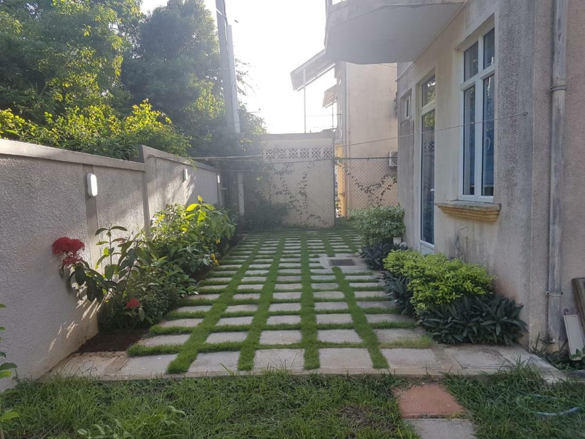 Filles Des Iles Villa Монт Чойзи Екстериор снимка